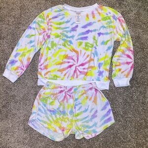 Children’s Place Rainbow Velour Tie-Dye pajama Sweatshirt/Short set Size M (8)